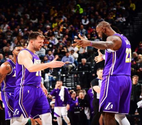 火箭错失良,杜兰特受伤,离场,FB体育平台,FB体育官方网站,FB体育登录入口,FB体育app下载